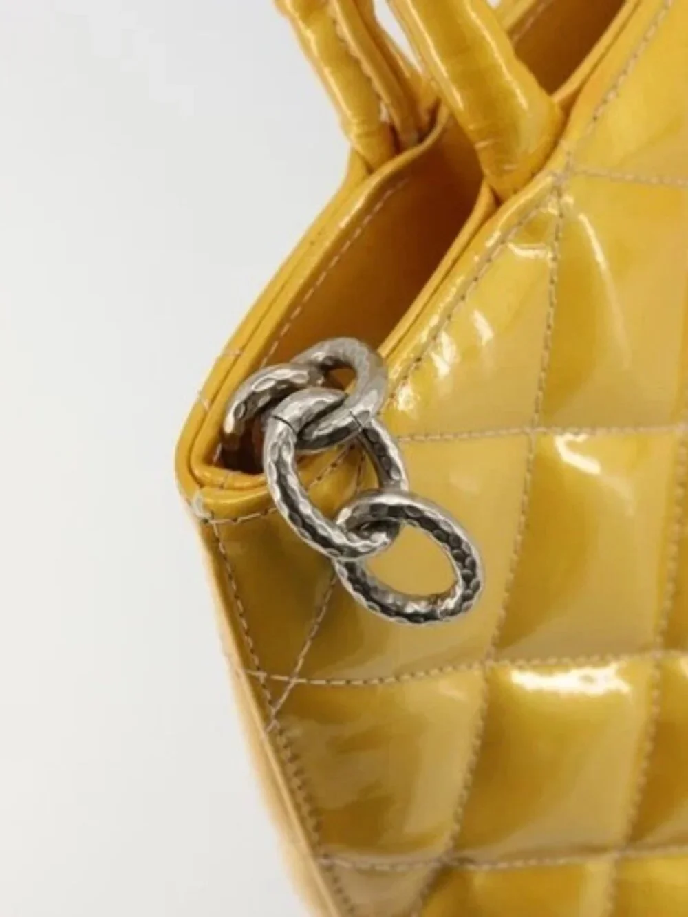 CHANEL Standard Tote Bag Patent leather Yellow CC Auth 177242